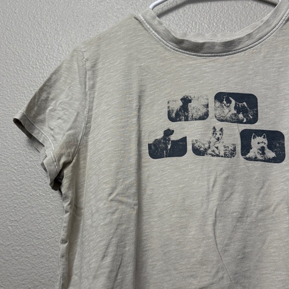 American Eagle Crop Tee with Dogs Graphic - Picture 6 of 11